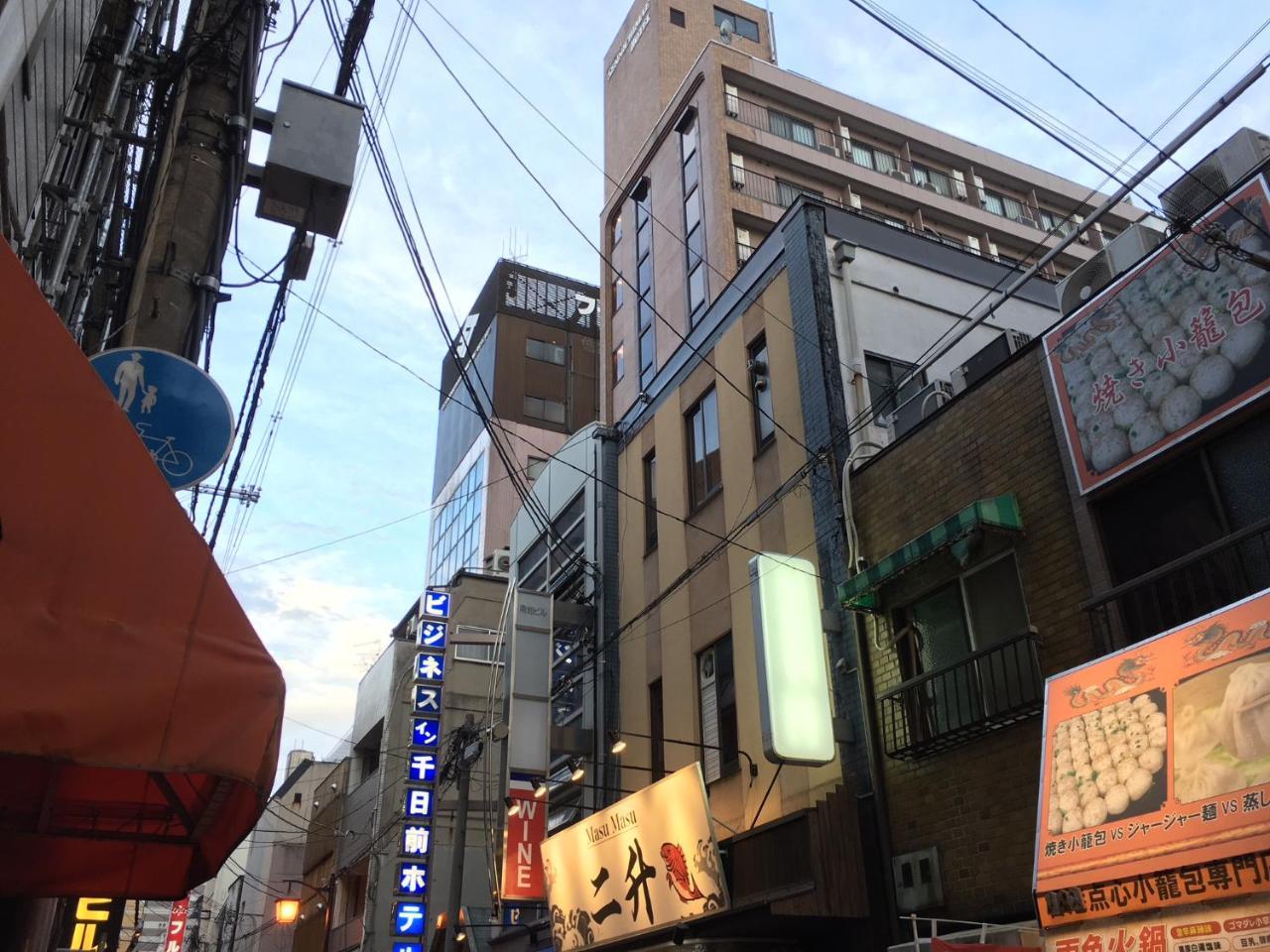 Business Inn Sennichimae Hotel Osaka Exterior foto